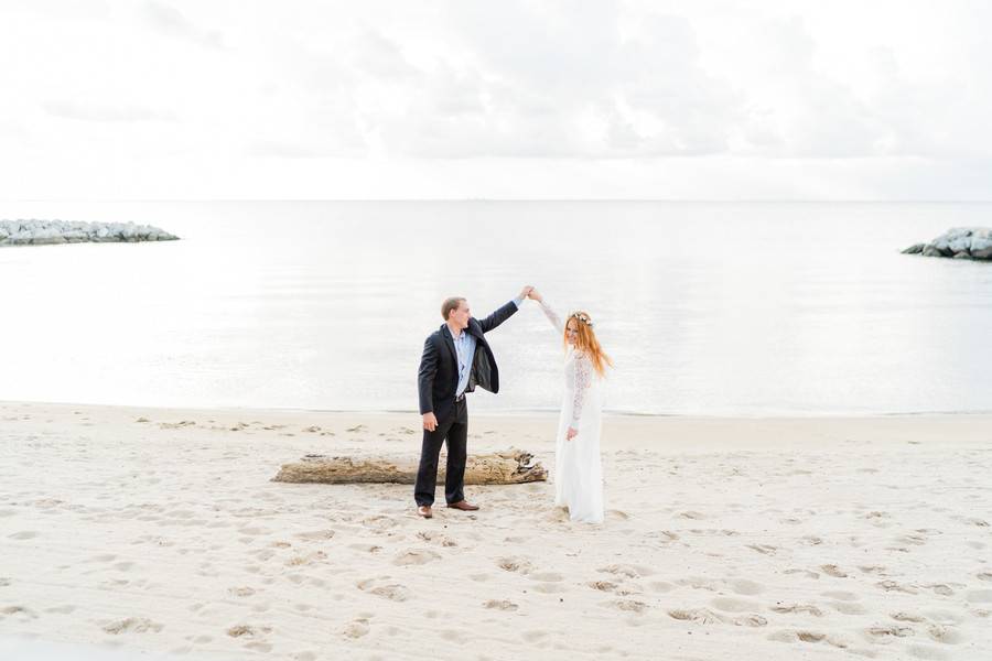 At Well With My Soul   Romantic Beach Engagement