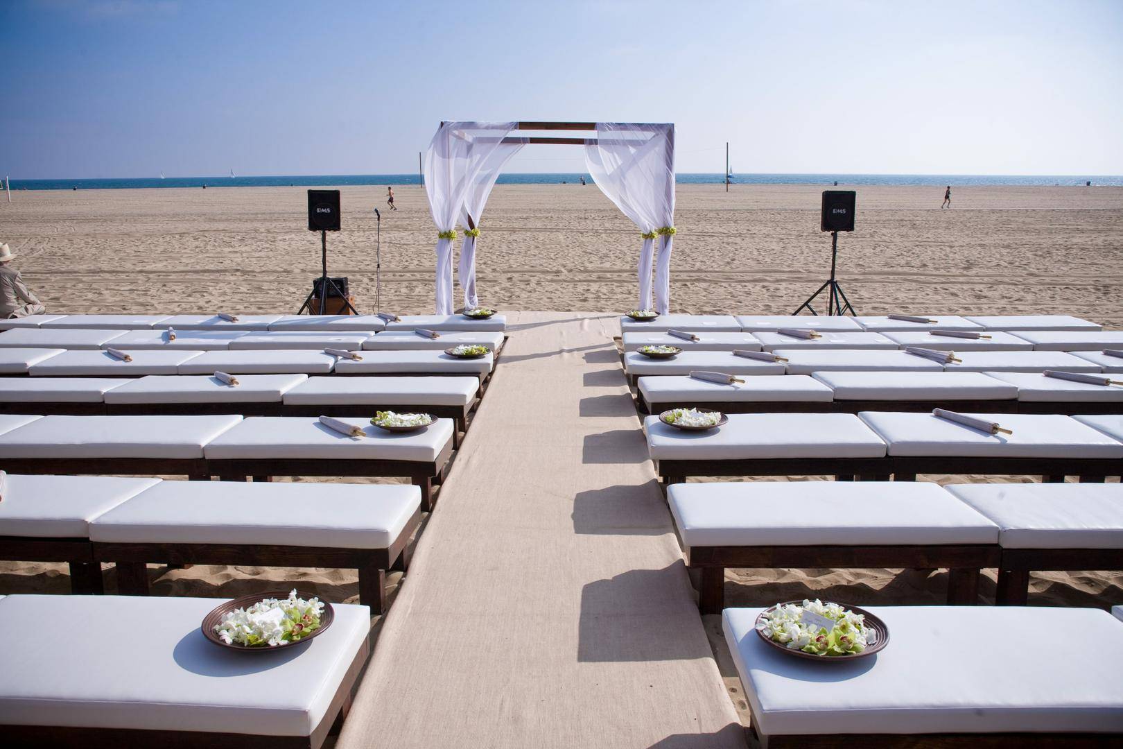 Unbelievably Cute Beach Wedding Ideas
