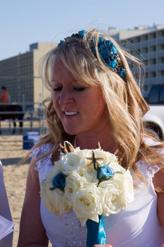 A Windy Virginia Beach Wedding