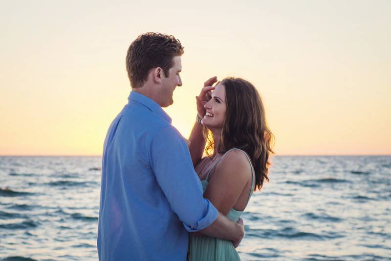 Radiant Sunset   An Engagement Session