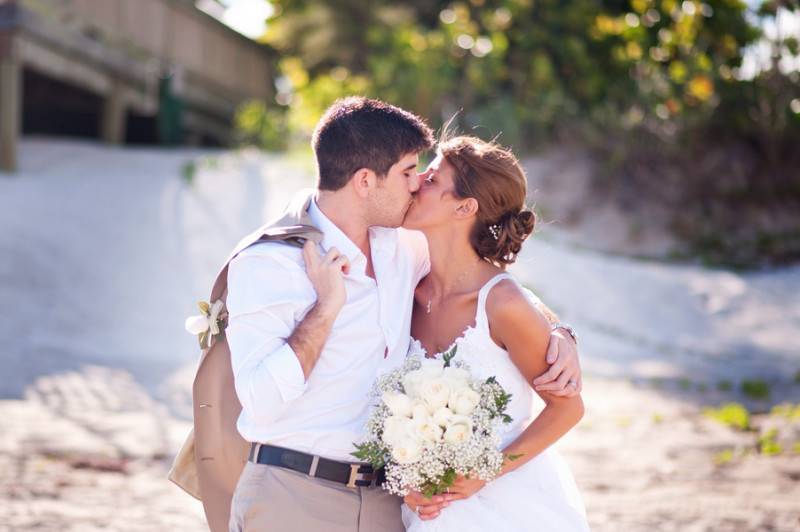 Alessandrini_Obadio_Liz_Cowie_Photography_Lizcowiephotographybeachwedding82_low