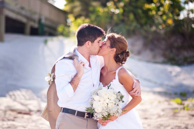 Alessandrini_Obadio_Liz_Cowie_Photography_Lizcowiephotographybeachwedding82_low