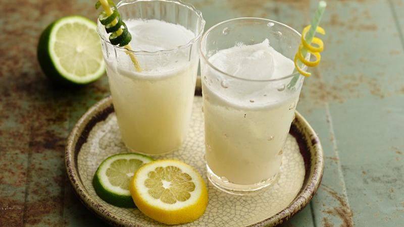 Delicious Beach-Style Wedding Punch Recipes