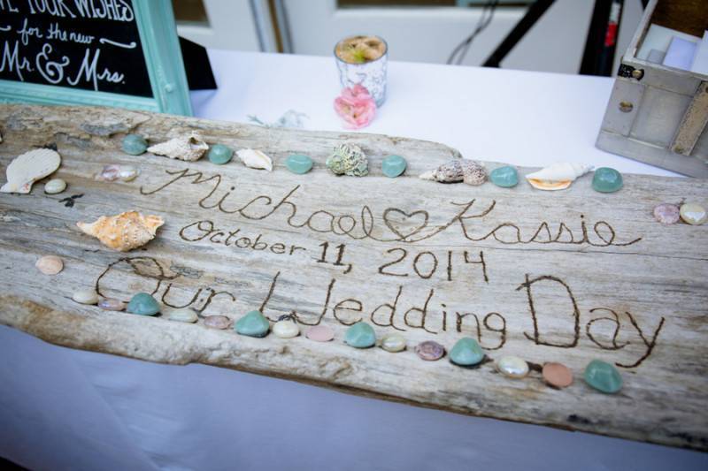 Wedding filled with DIY and Sweets