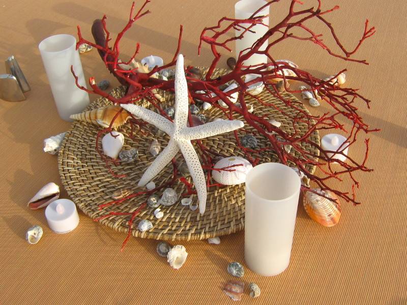 How to Create Beautiful Beach Wedding Vignettes for Centerpieces