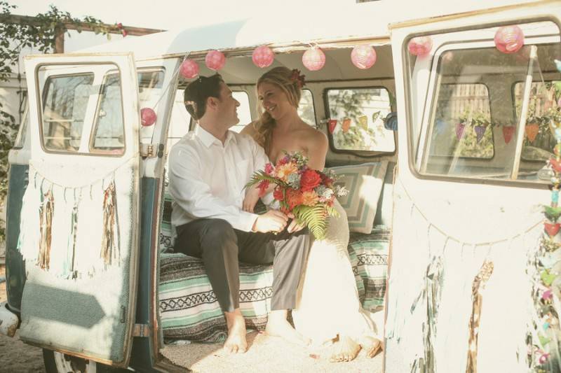 Thomas_Louda_Jim__Kelly_beachweddingvwbusvintageretro54_low