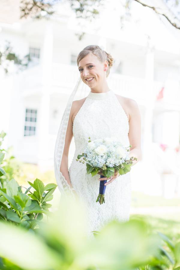 A Dainty and Nautical Wedding