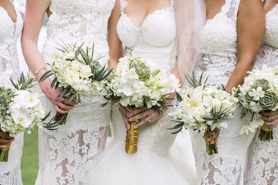 Chic Beach Wedding in Costa Rica