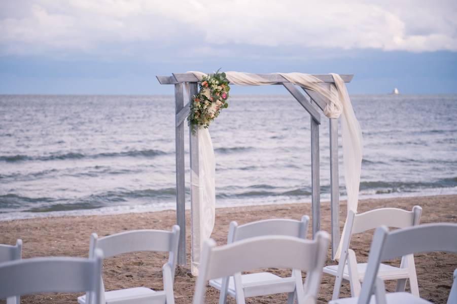 Colorful Connecticut Beach Wedding