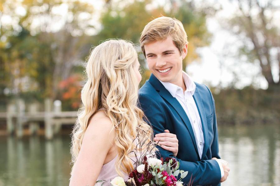 Silver Swan Bayside Engagement Session