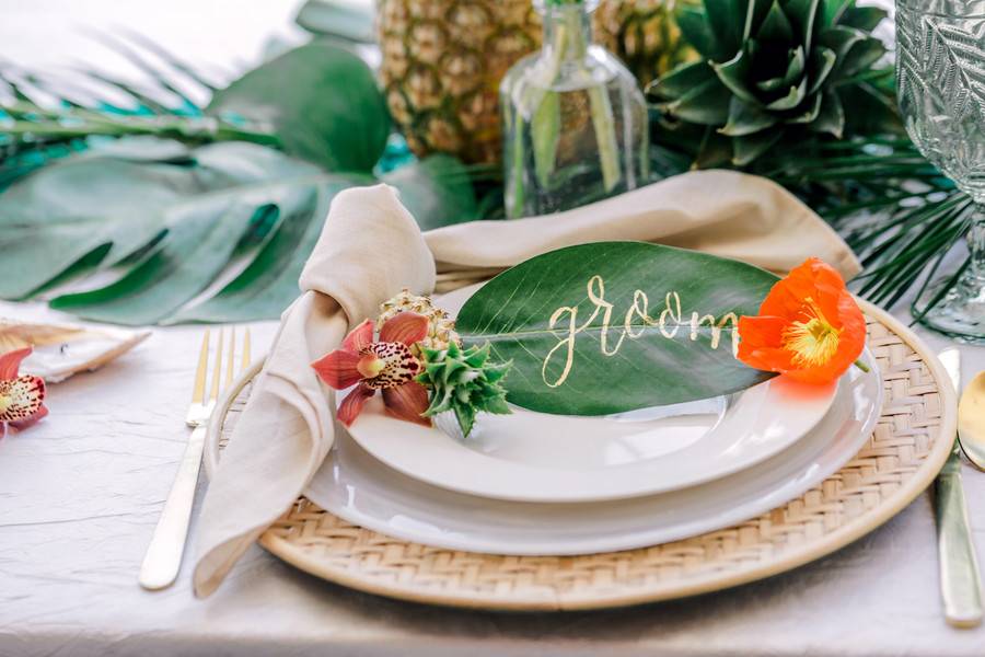 Tropical Summer Inspired Styled Shoot