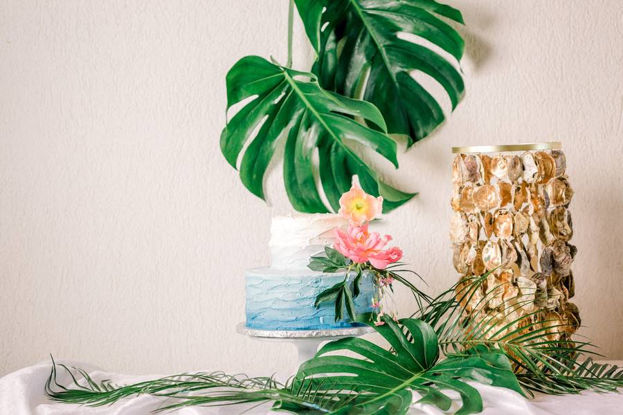 Tropical Summer Inspired Styled Shoot