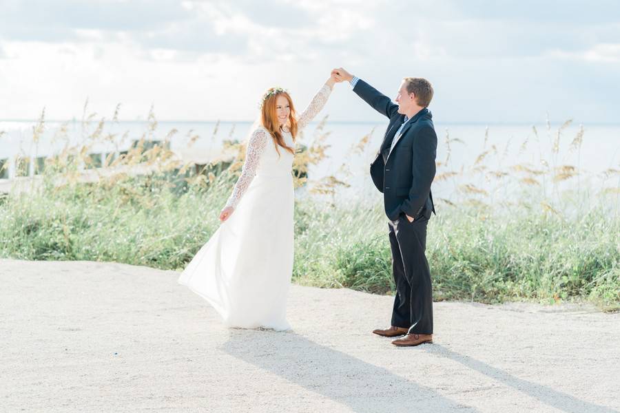 At Well With My Soul   Romantic Beach Engagement