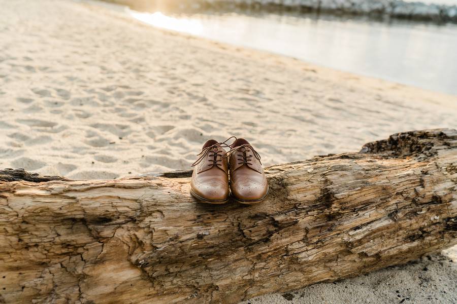 At Well With My Soul   Romantic Beach Engagement