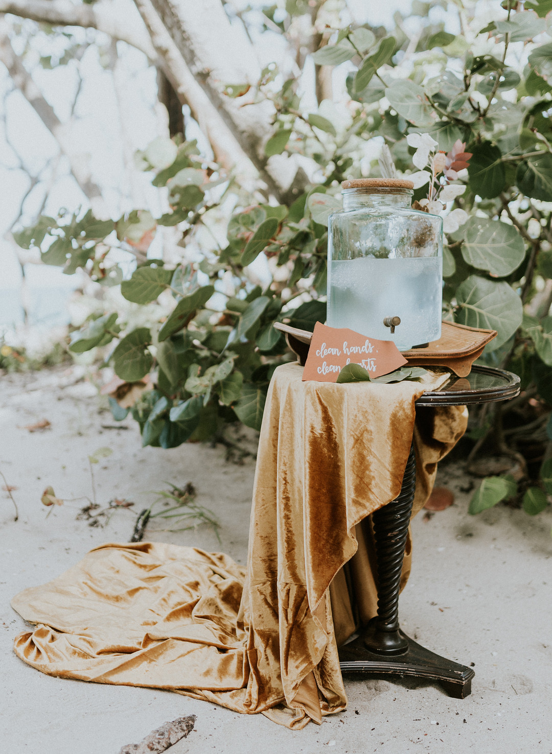 Terra Cotta Inspired Styled Shoot