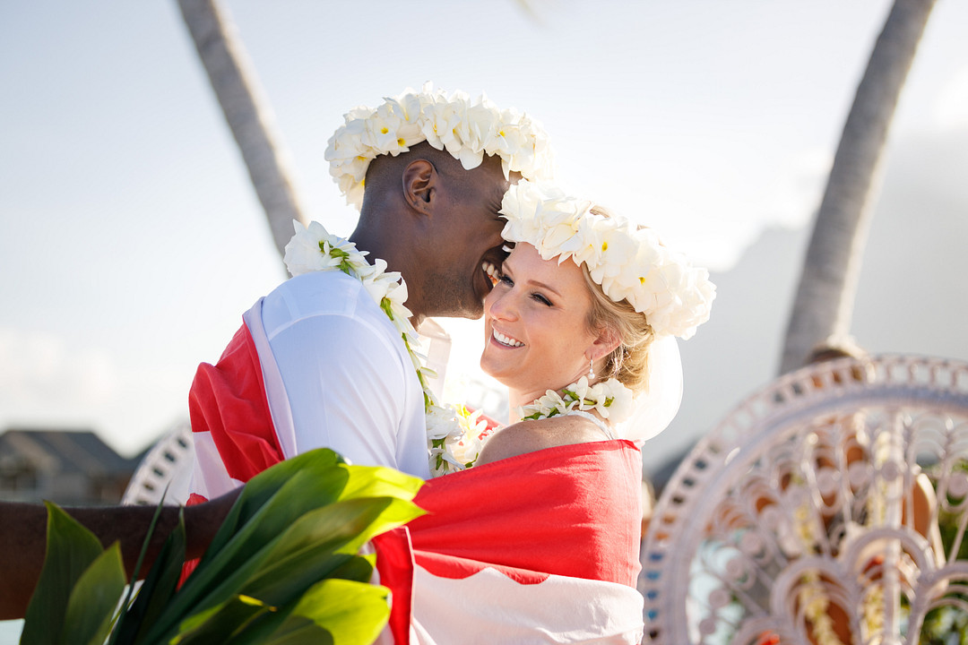 Sunset Elopement in French Polynesia