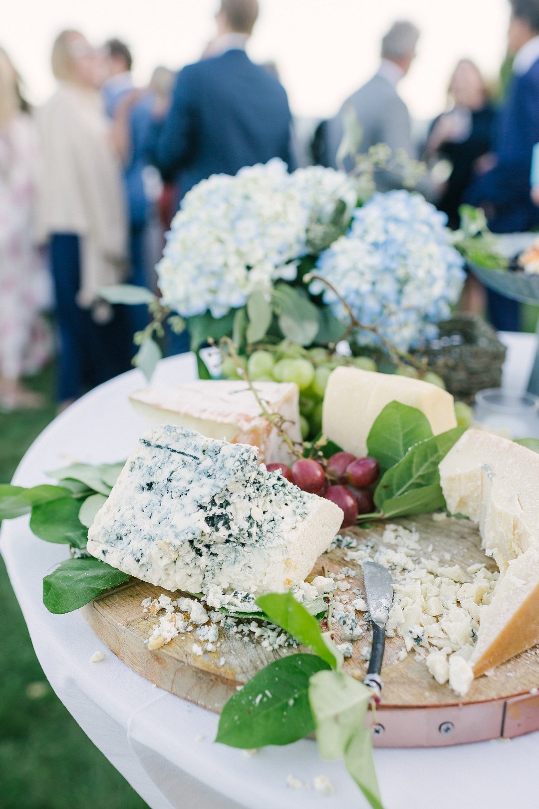 White and Blue Themed Wedding in Nantucket