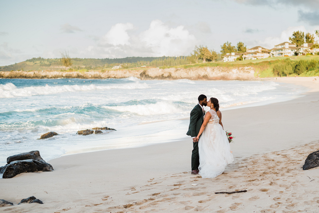 Just Mauid: An Intimate Tropical Elopement in Maui