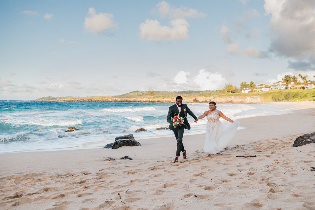 Just Mauid: An Intimate Tropical Elopement in Maui