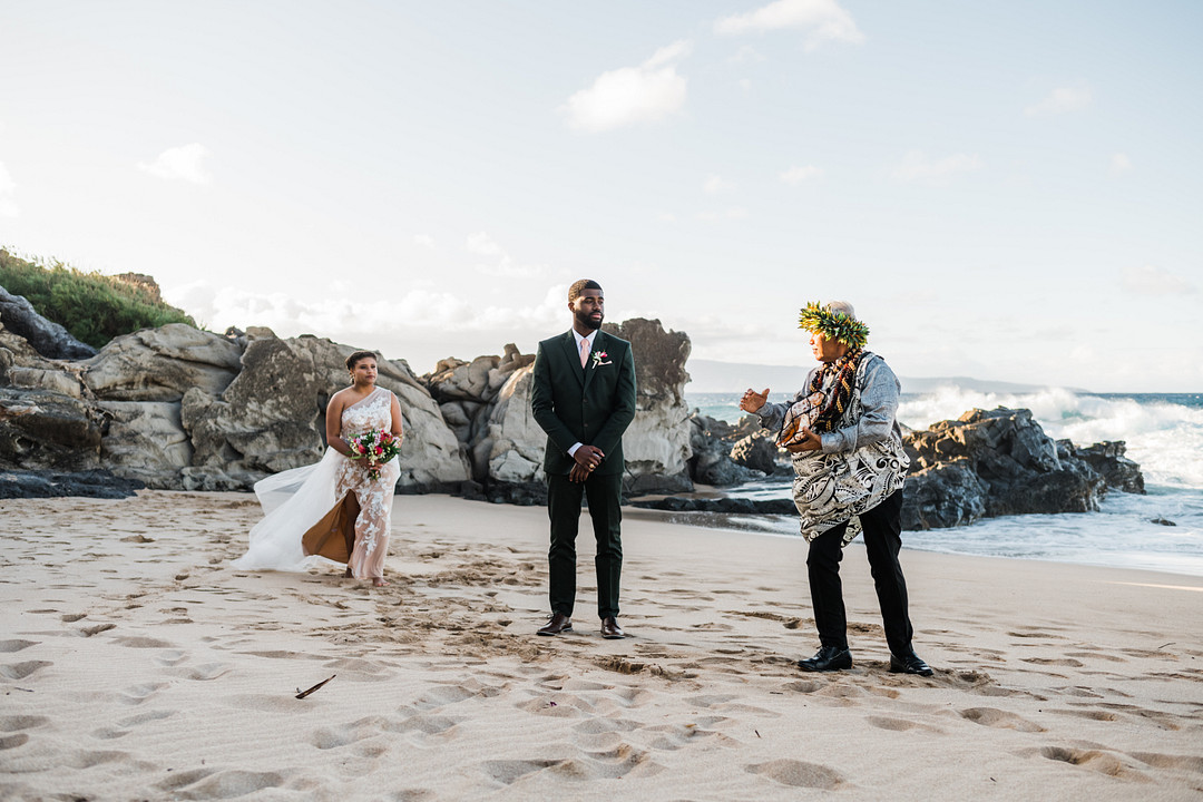 Just Mauid: An Intimate Tropical Elopement in Maui