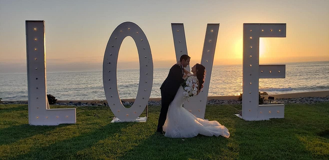 Luxurious Oceanfront Wedding