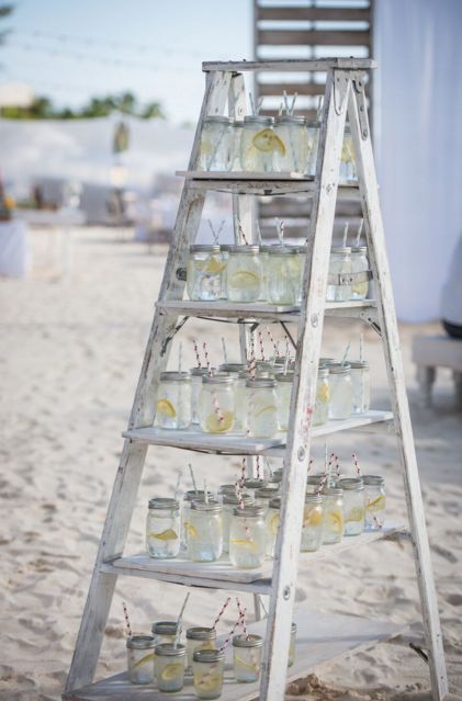 Make This DIY Refreshment Ladder: Keep Hot Guests Happy