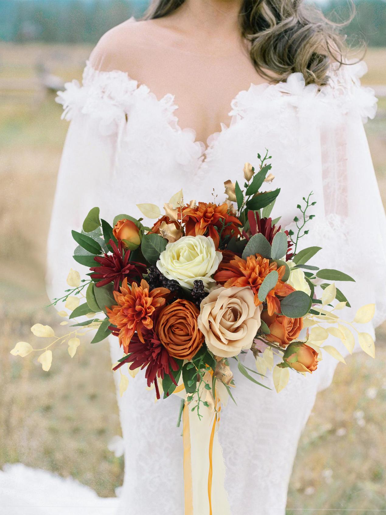 How to Pick the Best Bridal Bouquets for Every Beach Brides Dream Day?